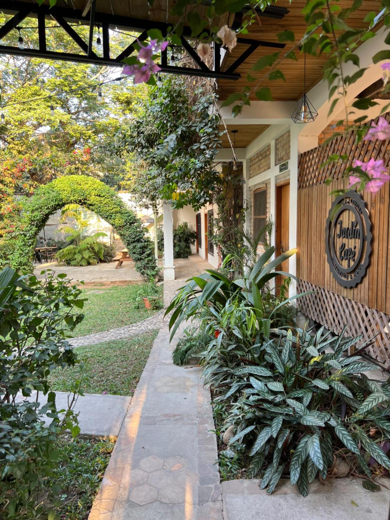 Jardin Cafe Hotel & Restaurant Gracias Dış mekan fotoğraf